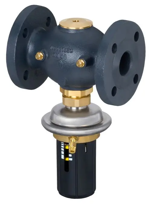 Danfoss Differenzdruckregler mit Flansch, ausgestattet mit Anschluss- und Einstellmechanismen zur Steuerung des Durchflusses bei variablen Druckbedingungen.